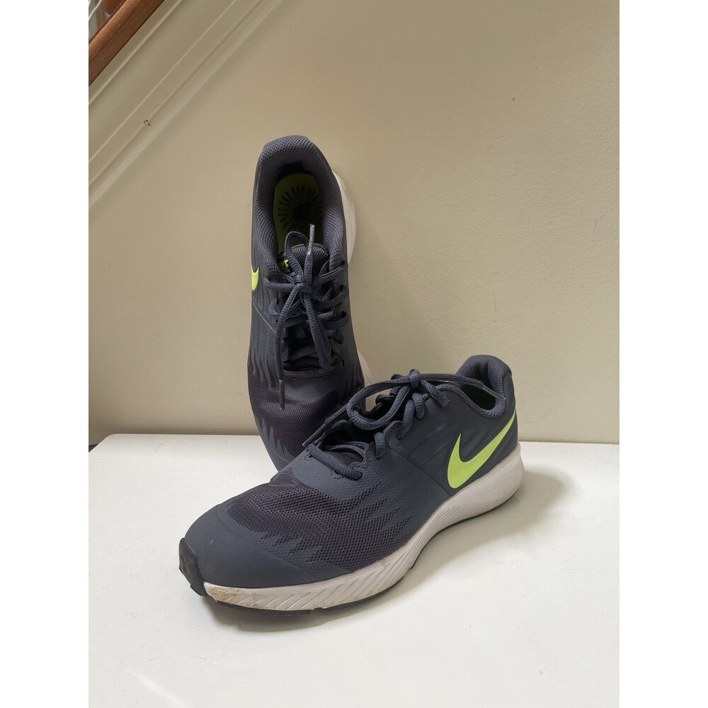 NIKE Youth Star Runner Running Shoes Cave Navy Blue/Lime Green 6Y